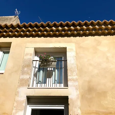Ortigia شقة فندقية 4*