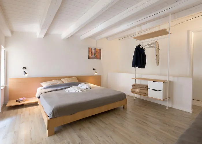 Ortigia Apartahotel 4*